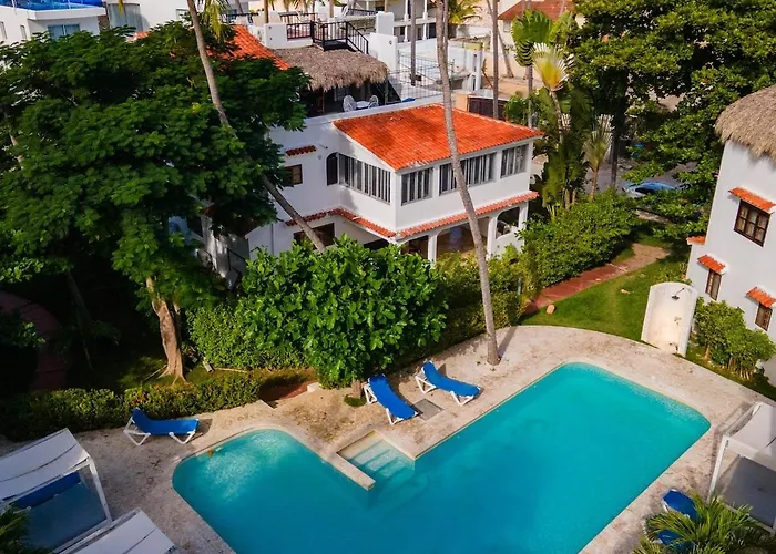 Exclusive Beach Access Family Size Home